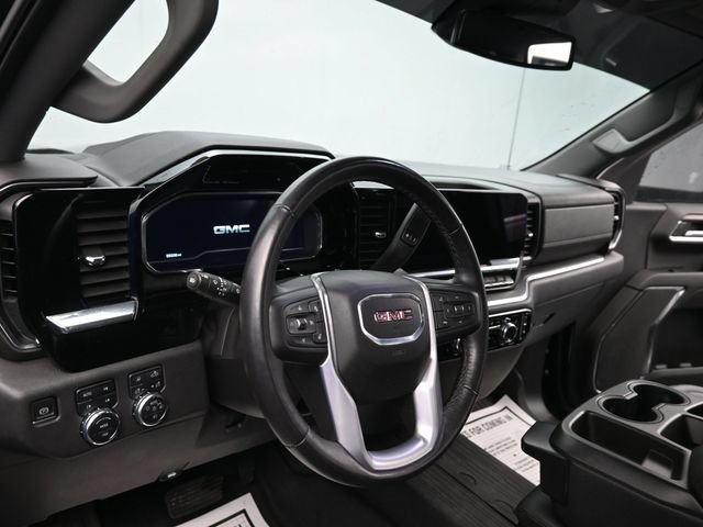 Used 2022 GMC Sierra 1500 SLT AWD/4WD image 12
