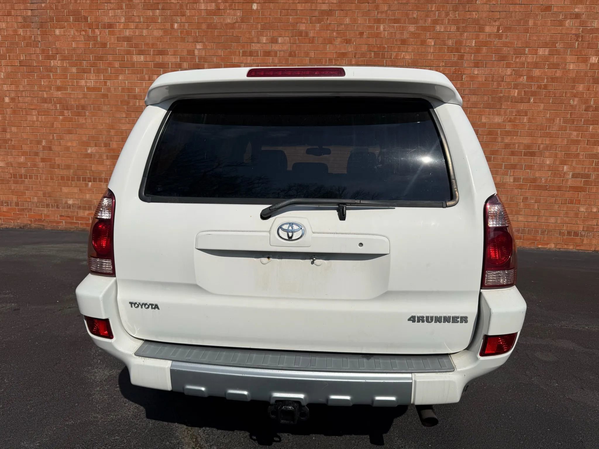Used 2004 Toyota 4Runner Limited image 13