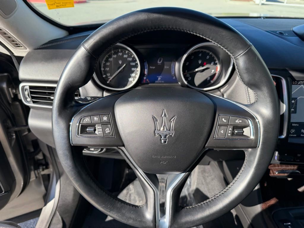 Used 2020 Maserati Levante GranLusso image 23