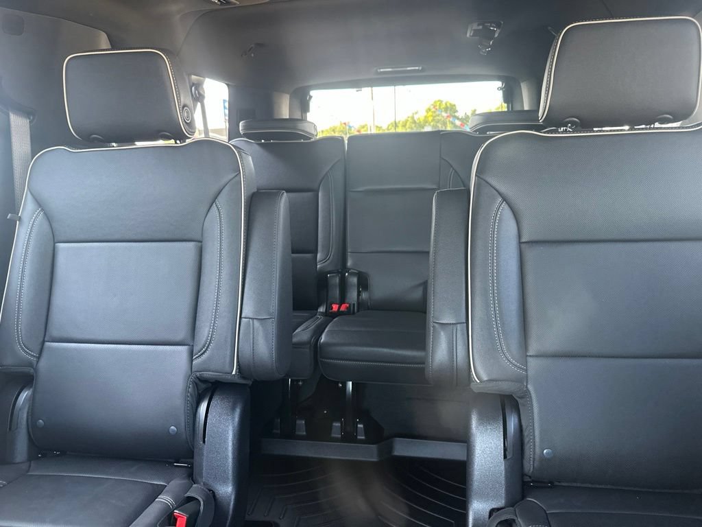 Used 2025 GMC Yukon XL Elevation w/ Technology Package AWD/4WD image 26