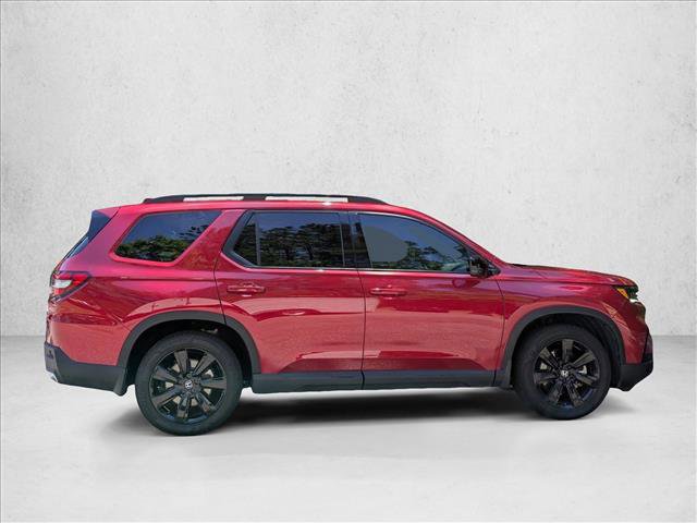 Used 2025 Honda Pilot Black Edition image 4
