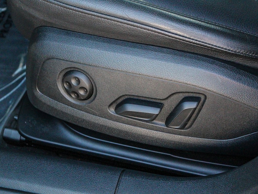 Used 2017 Audi A4 2.0T Ultra Premium w/ Convenience Package image 23