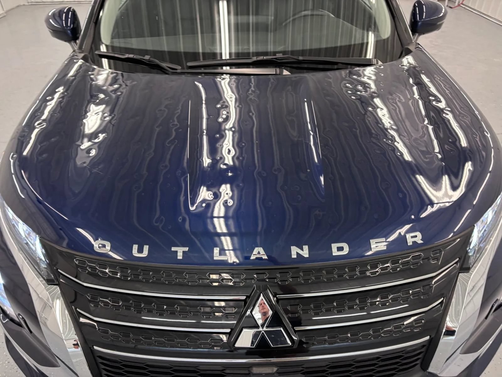 Used 2024 Mitsubishi Outlander SEL AWD/4WD image 16