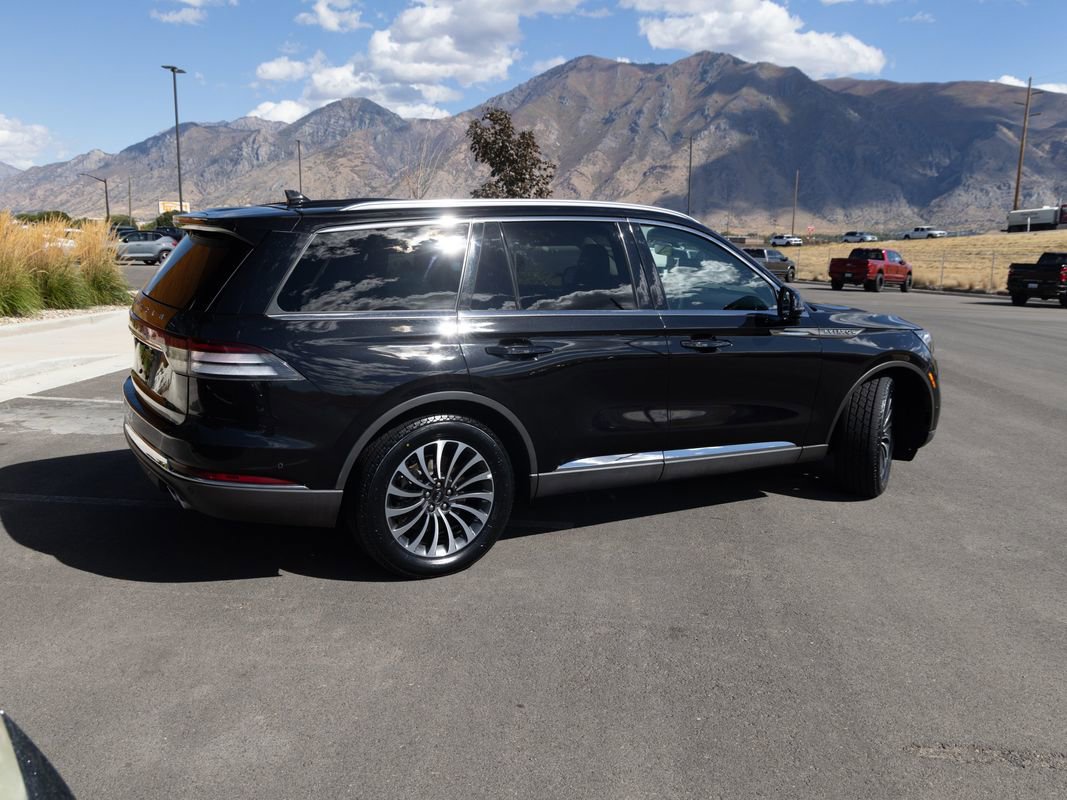 Used 2024 Lincoln Aviator Reserve image 5