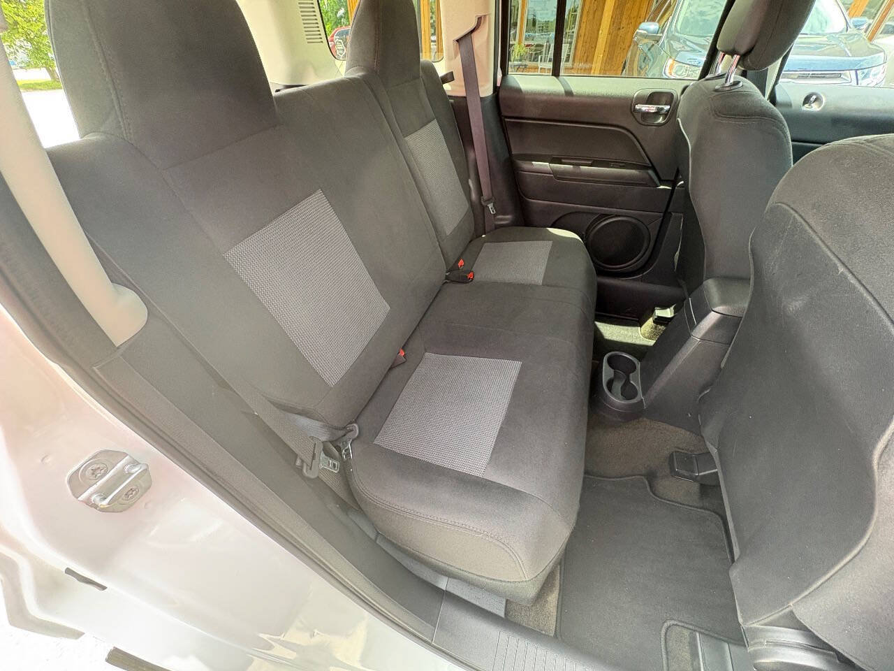 Used 2016 Jeep Patriot Sport w/ Power Value Group AWD/4WD image 25