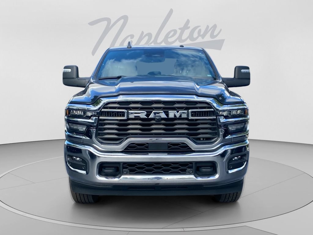 Used 2026 RAM 2500 Big Horn AWD/4WD image 9