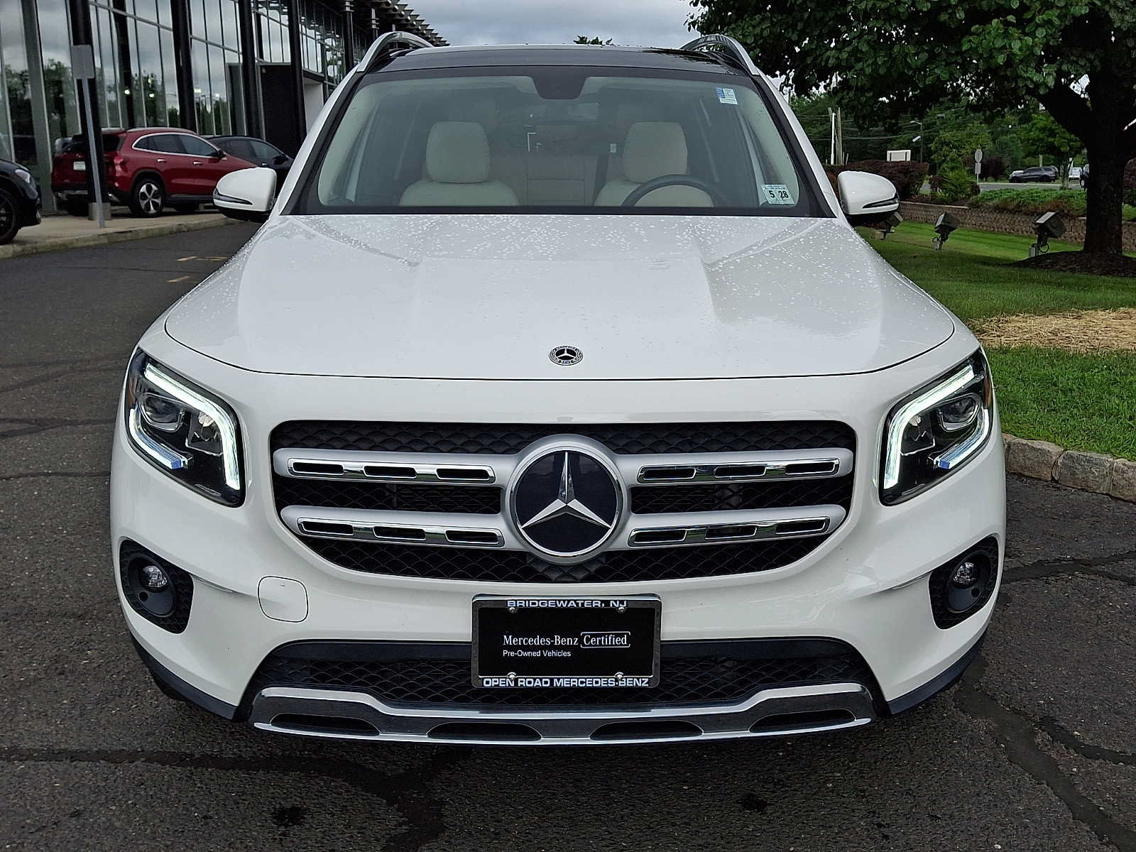 Certified 2023 Mercedes-Benz GLB 250 4MATIC image 2