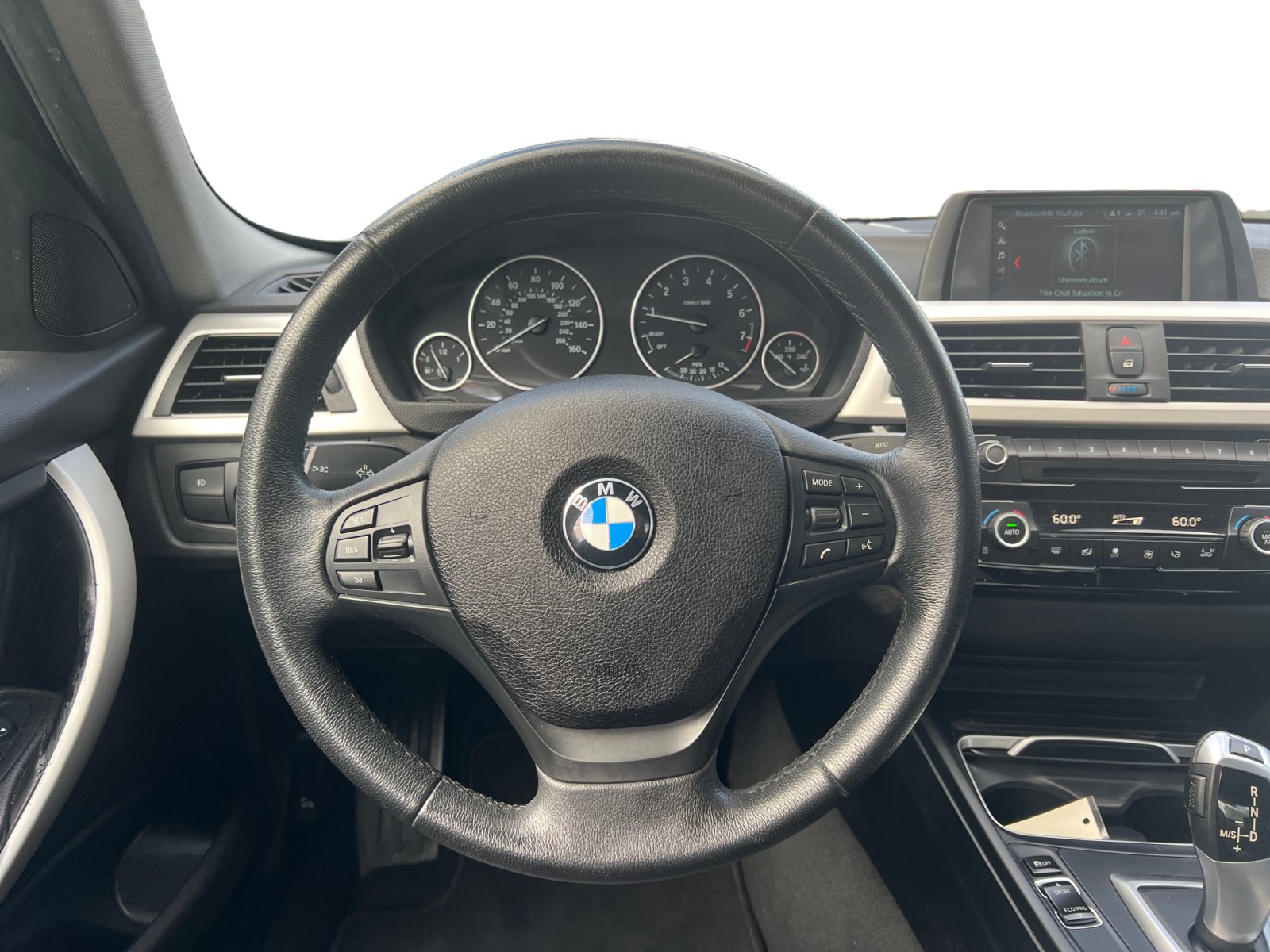 Used 2018 BMW 320i Sedan RWD image 14