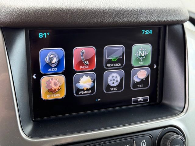 Used 2018 Chevrolet Suburban LT RWD image 22