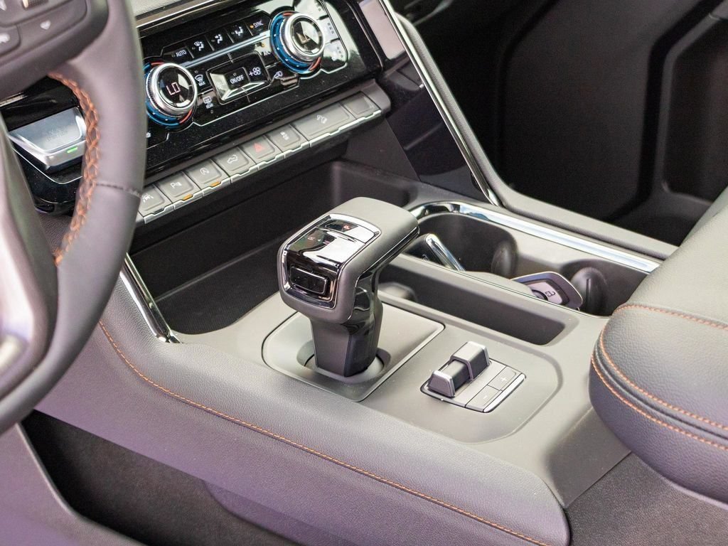 New 2025 GMC Sierra 1500 AT4 w/ AT4 Premium Package AWD/4WD image 31