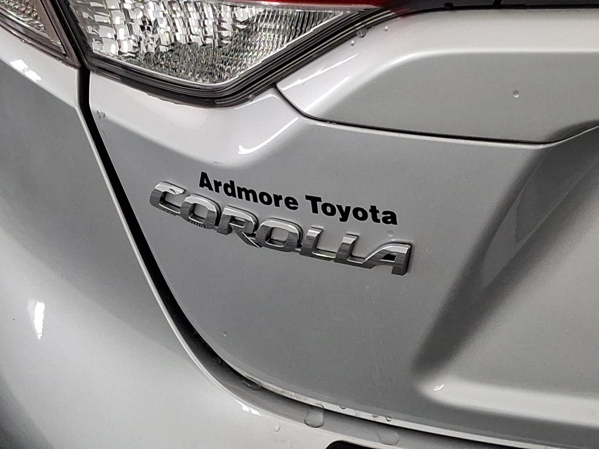 Used 2023 Toyota Corolla LE FWD image 23