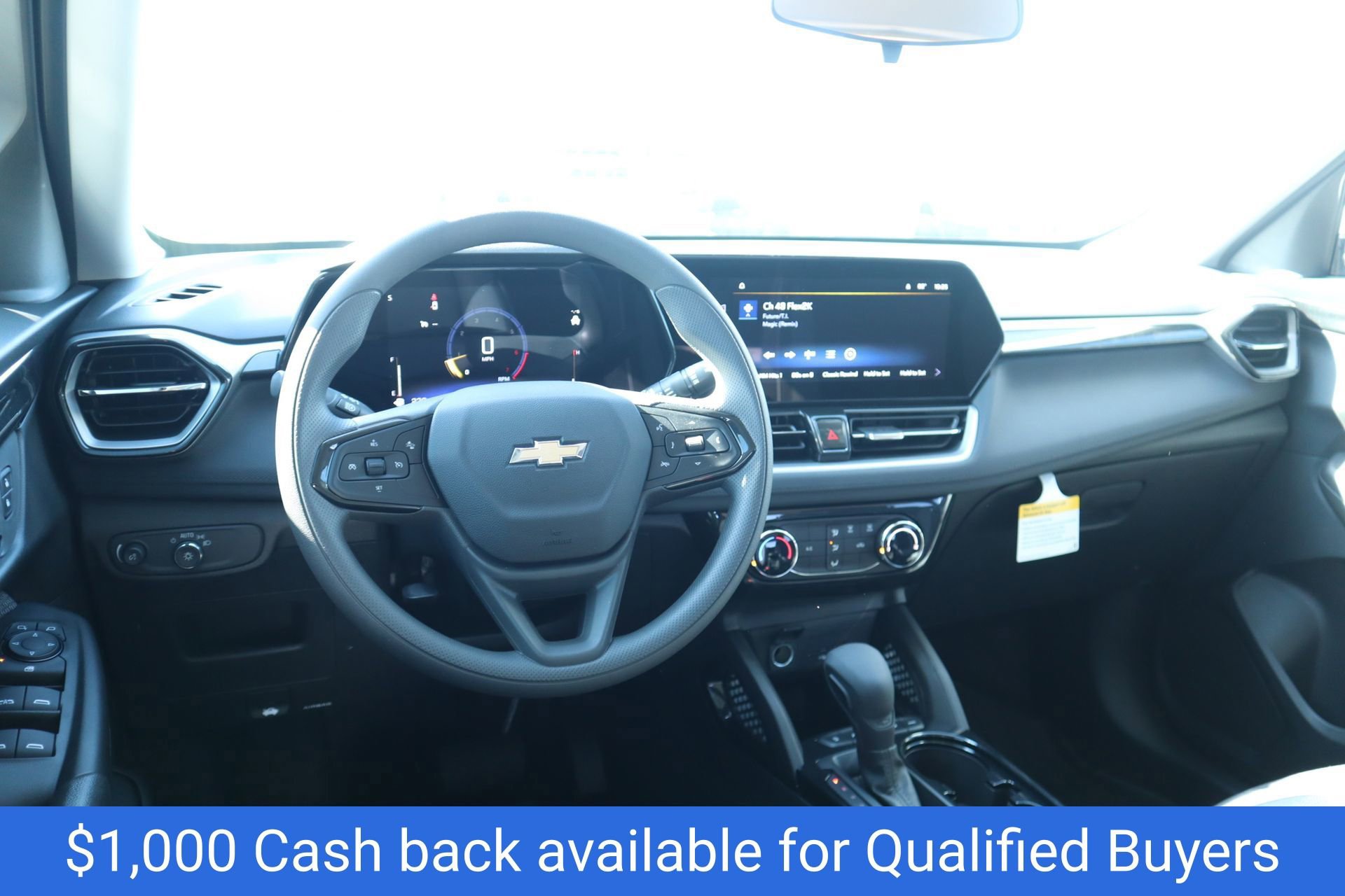 New 2026 Chevrolet TrailBlazer LT w/ LPO, Blackout Package image 2