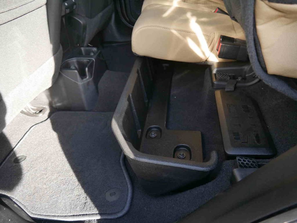 Certified 2020 Jeep Gladiator Sport w/ Quick Order Package 24S image 17