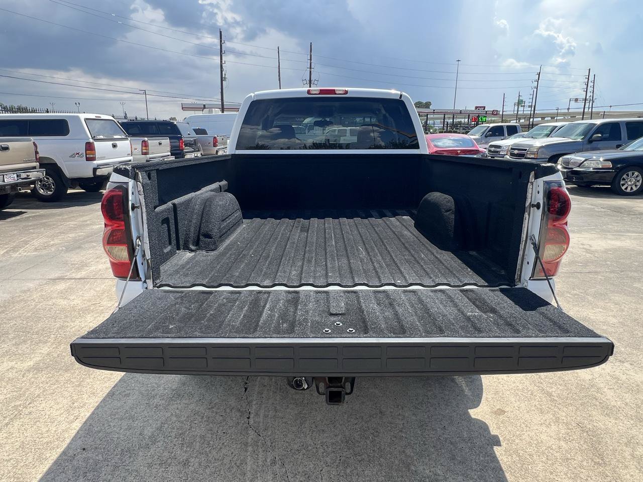 Used 2004 Chevrolet Silverado 1500 4x4 Extended Cab w/ Z71 Convenience Package 2 image 63