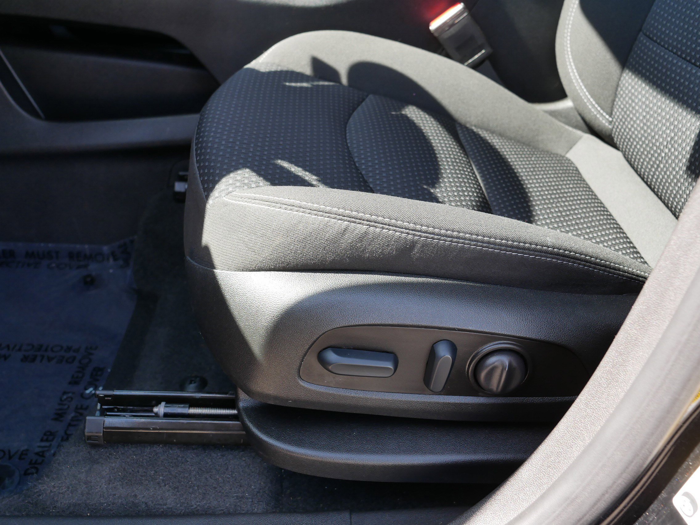 Used 2023 GMC Terrain SLE w/ Driver Convenience Package AWD/4WD image 20