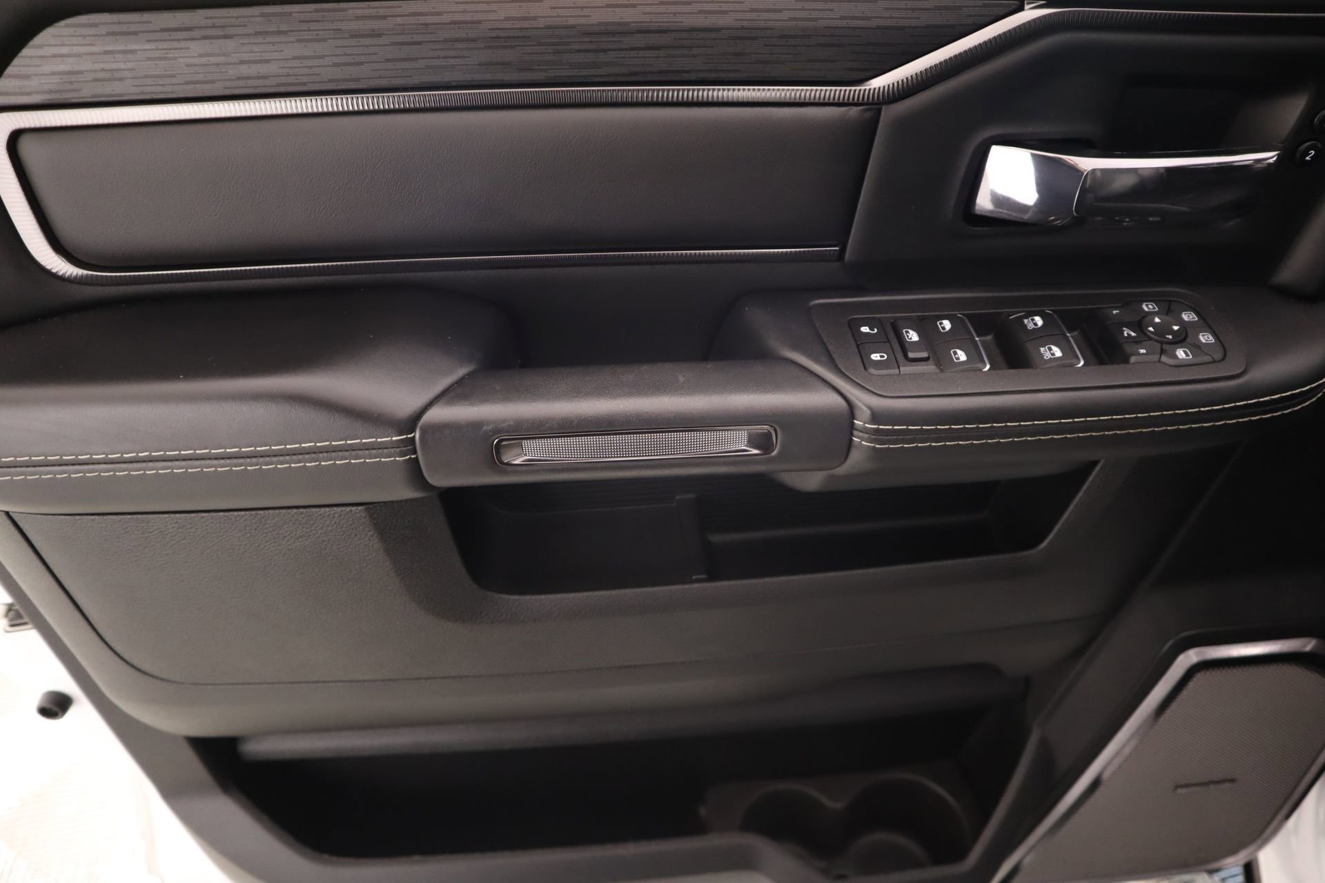 Used 2025 RAM 2500 Rebel w/ Rebel Level 2 Equipment Group image 16