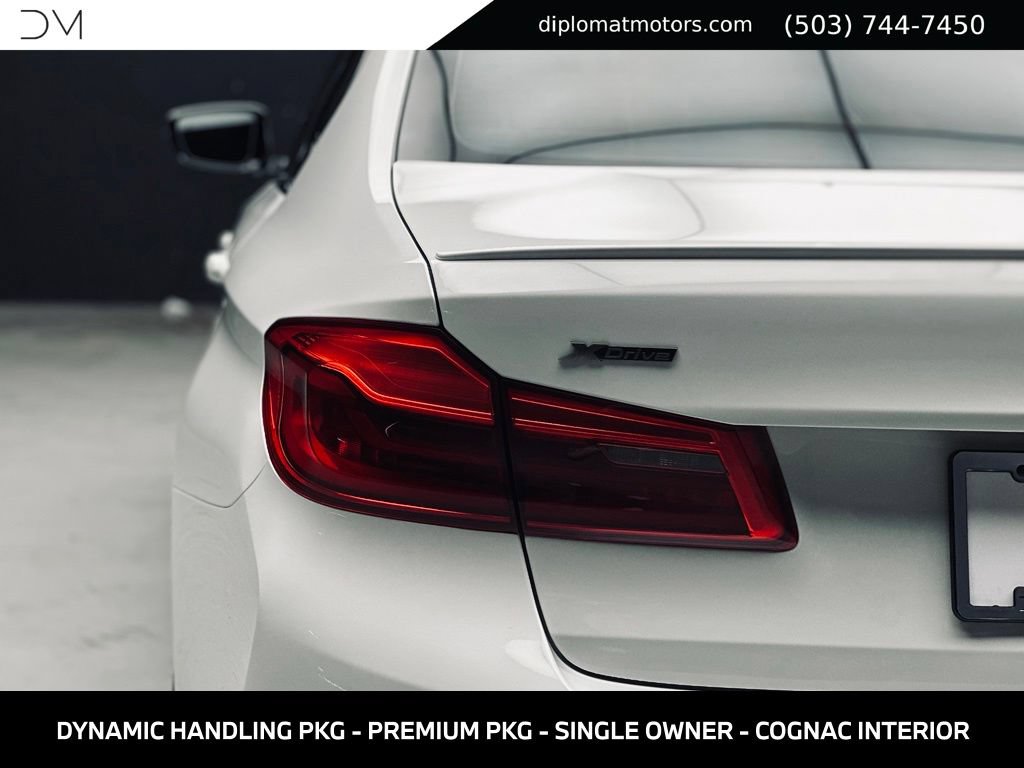 Used 2020 BMW M550i xDrive w/ Dynamic Handling Package AWD/4WD image 15