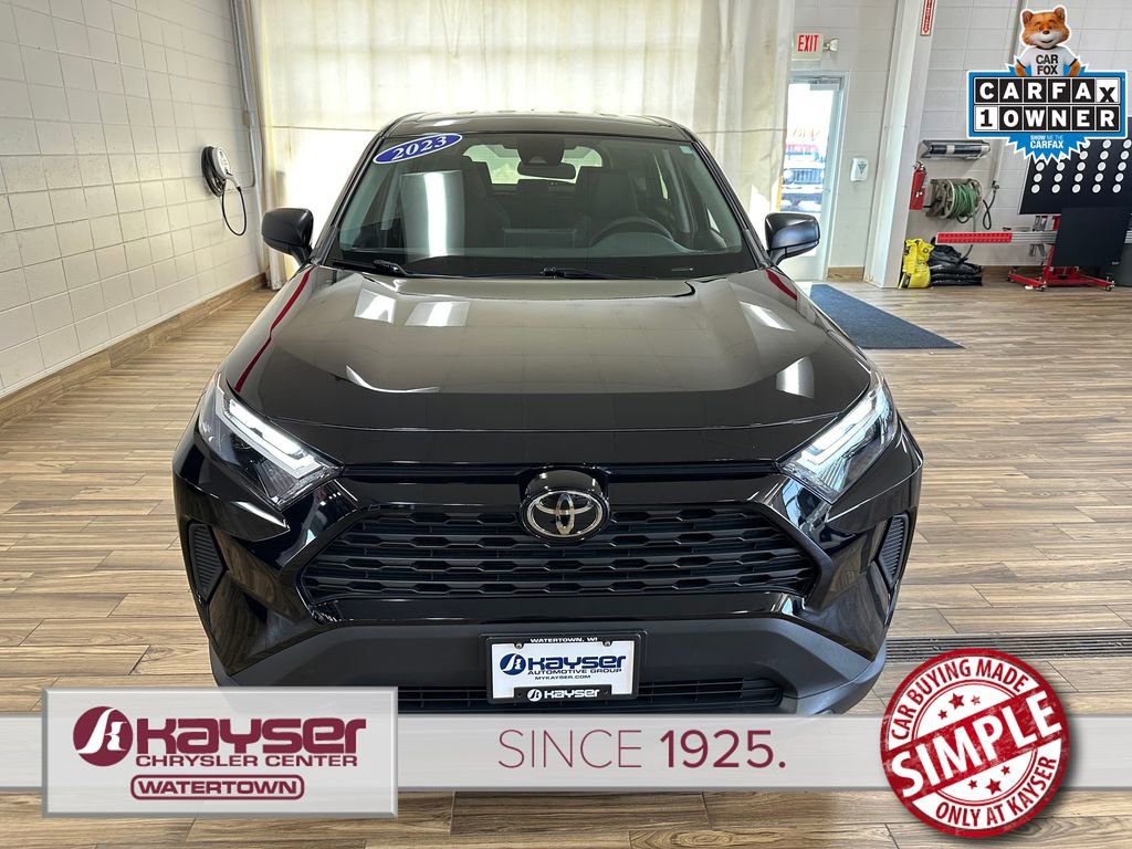 Used 2023 Toyota RAV4 LE AWD/4WD image 7