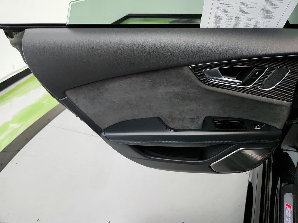 Used 2016 Audi RS 7 Prestige image 26