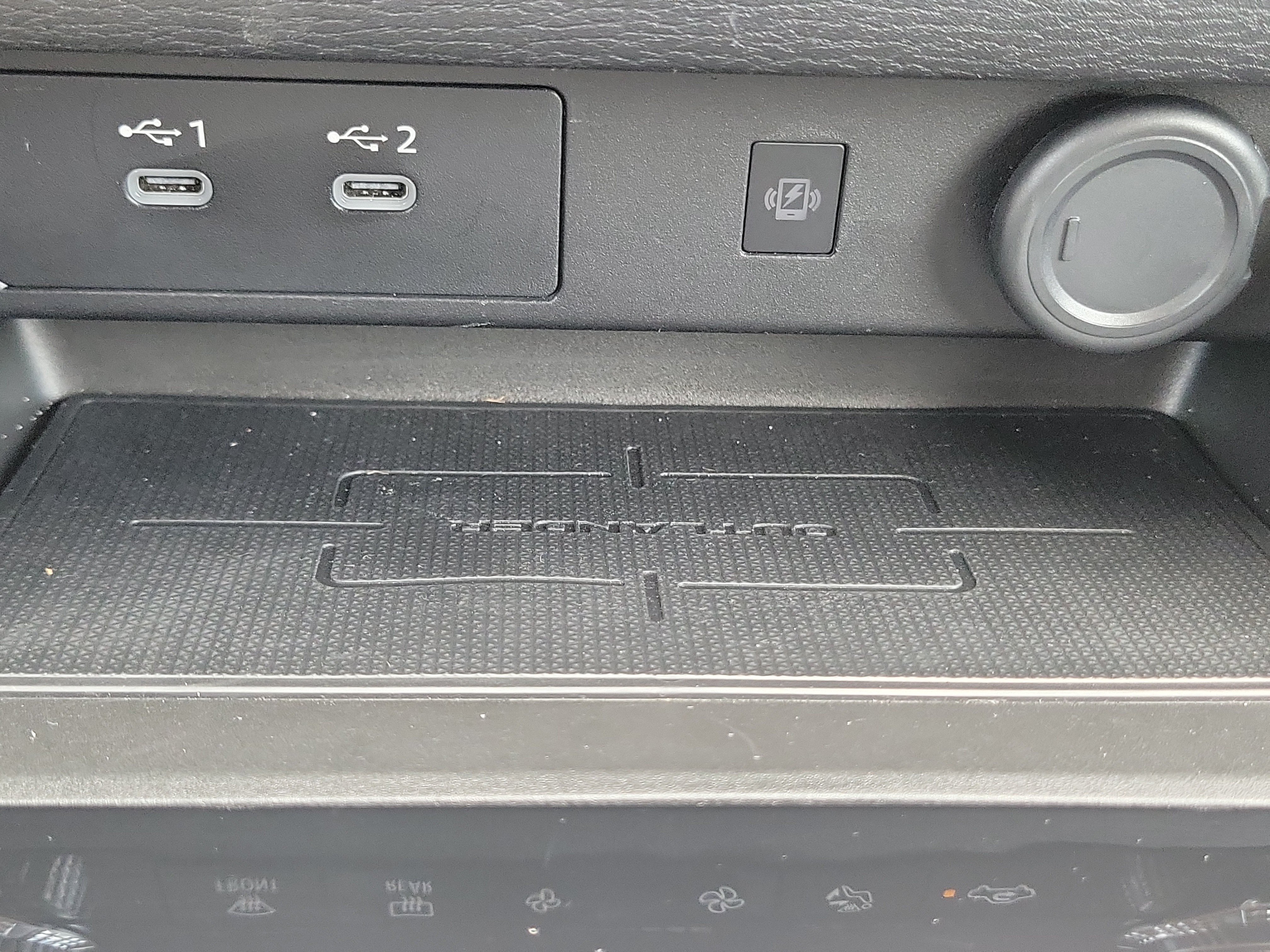 Used 2025 Mitsubishi Outlander SE FWD image 28