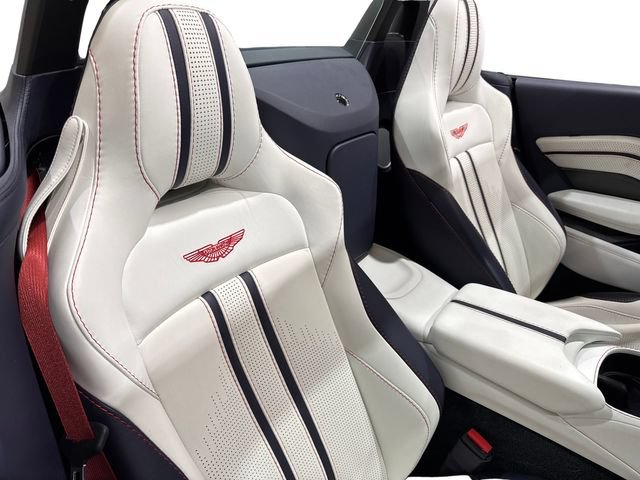 Used 2023 Aston Martin V8 Vantage Roadster RWD image 13