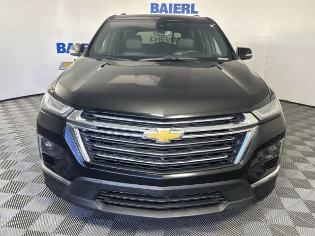 Used 2023 Chevrolet Traverse LT w/ LT Premium Package AWD/4WD image 8