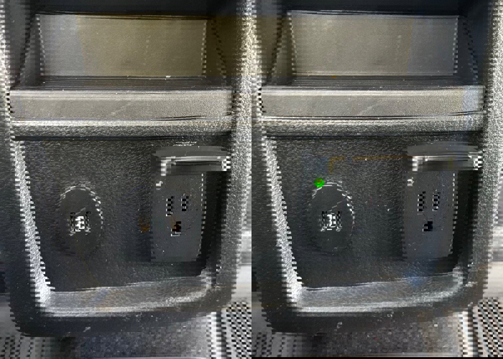 Certified 2024 Ford Edge SEL w/ Convenience Package image 23