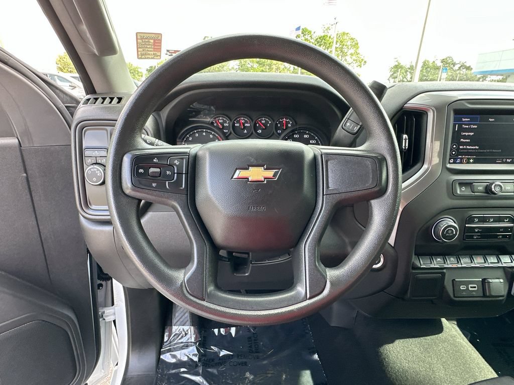 Certified 2025 Chevrolet Silverado 1500 Custom RWD image 11