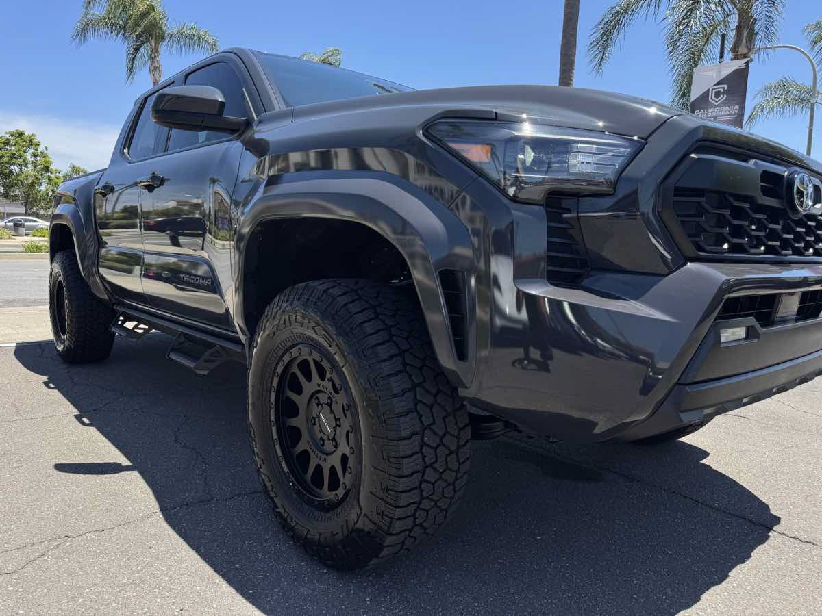 Used 2024 Toyota Tacoma TRD Sport AWD/4WD image 10