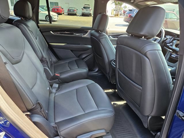Used 2024 Cadillac XT6 Premium Luxury w/ LPO, Floor Liner Package AWD/4WD image 19