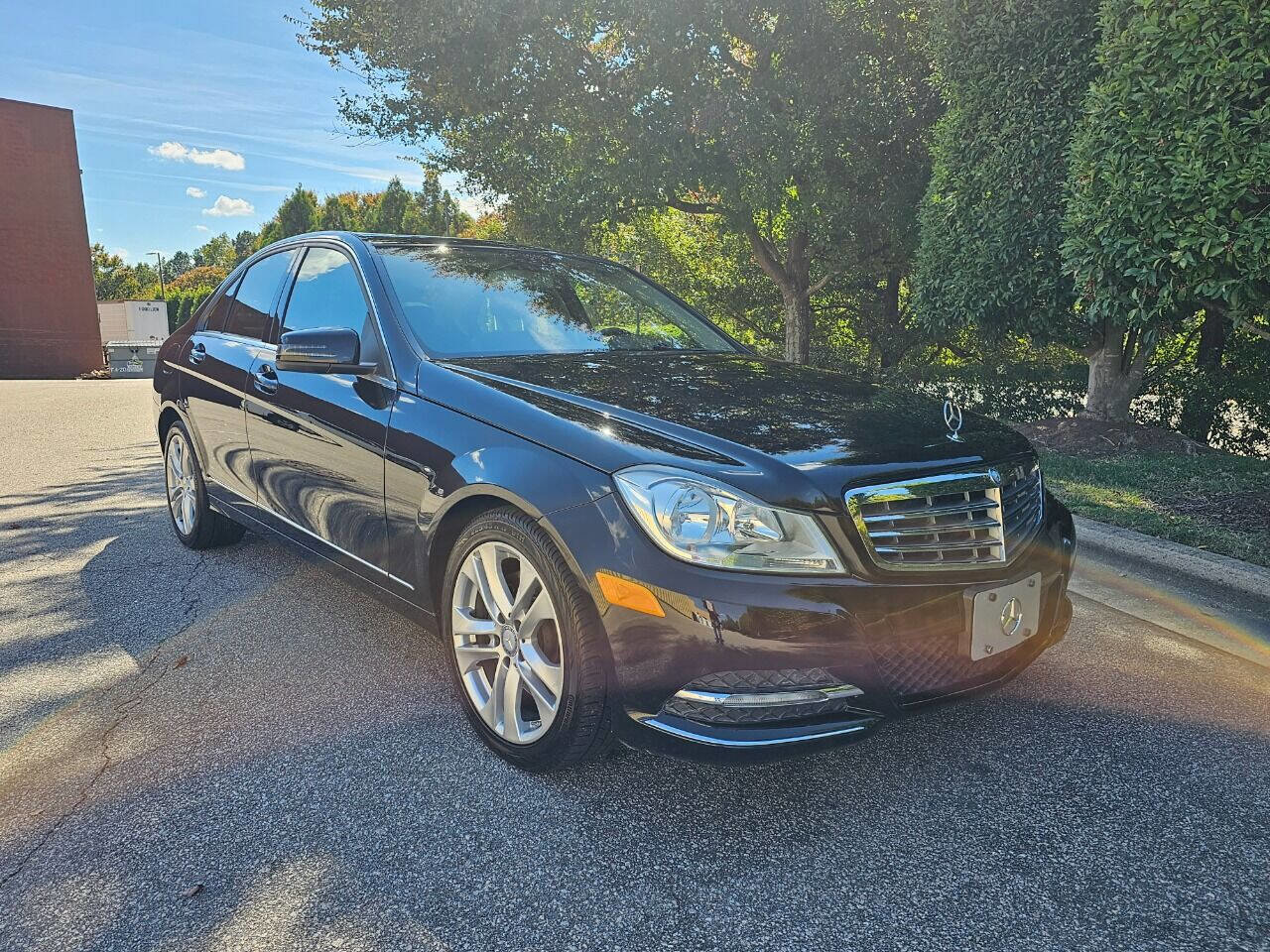 Used 2013 Mercedes-Benz C 300 4MATIC Sedan image 7