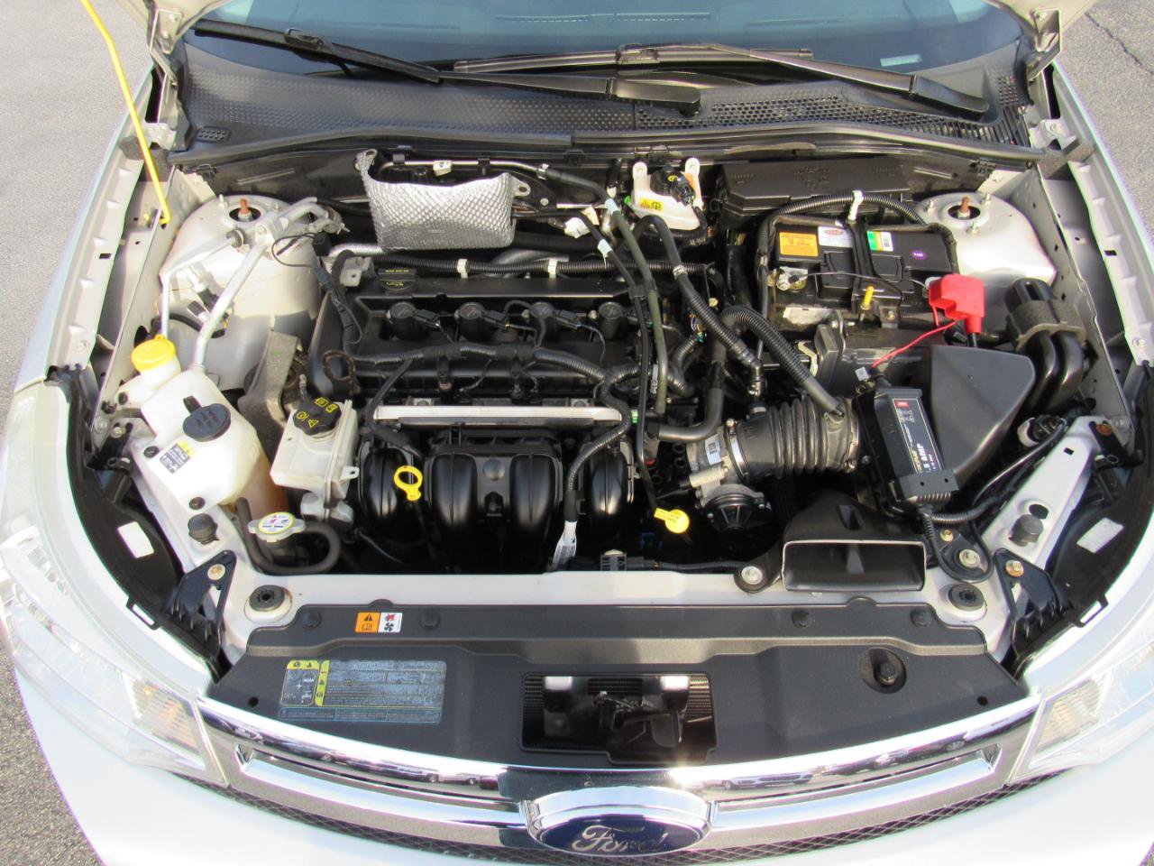 Used 2008 Ford Focus SE image 34