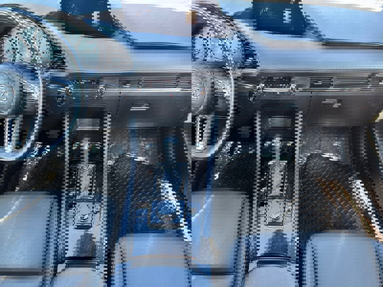 Used 2024 MAZDA MAZDA3 s image 16