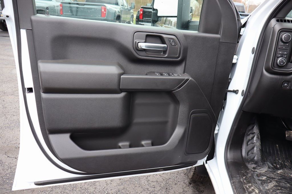 New 2025 Chevrolet Silverado 3500 W/T w/ WT Convenience Package image 3