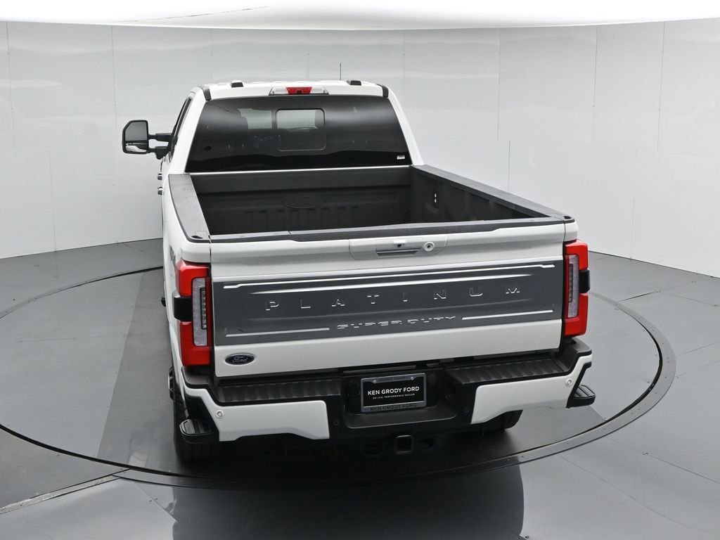 Used 2024 Ford F250 Platinum AWD/4WD image 44