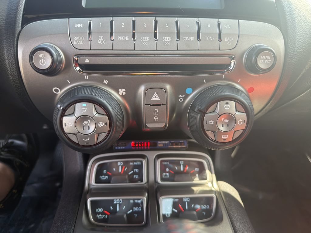 Used 2010 Chevrolet Camaro SS w/ RS Package RWD image 23