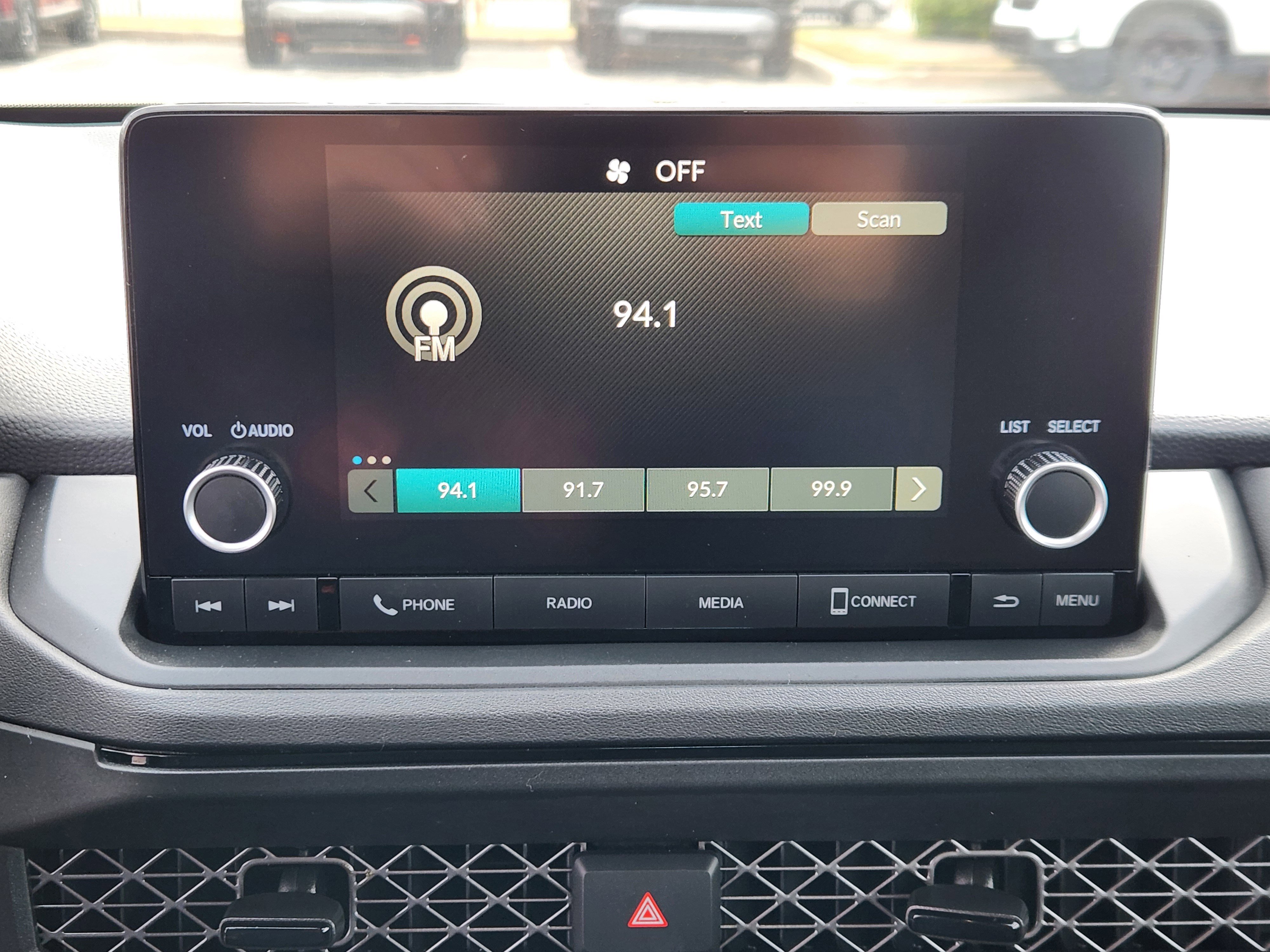 Certified 2025 Honda Accord LX image 11