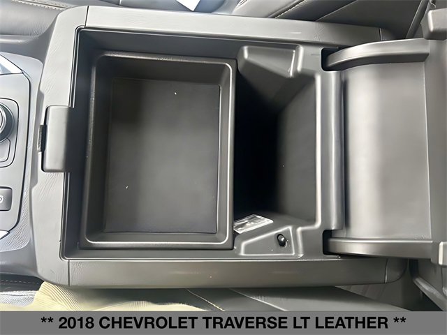 Used 2018 Chevrolet Traverse LT w/ LPO, Black Accent Package image 35