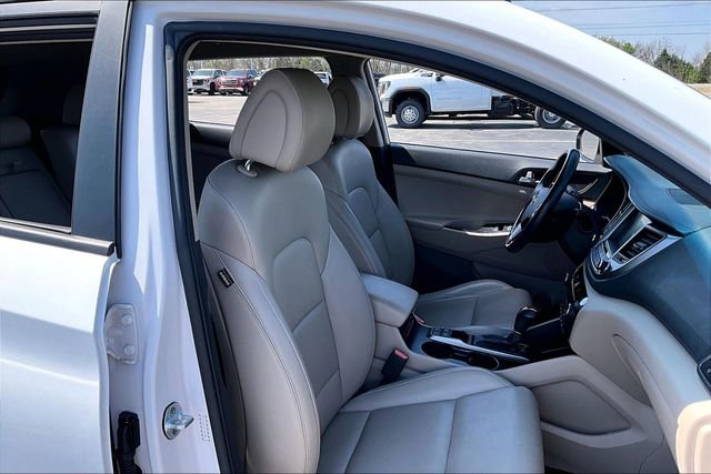 Used 2016 Hyundai Tucson Limited image 29