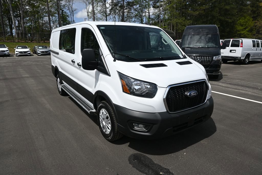 Used 2024 Ford Transit 250 Low Roof w/ Exterior Upgrade Package image 20