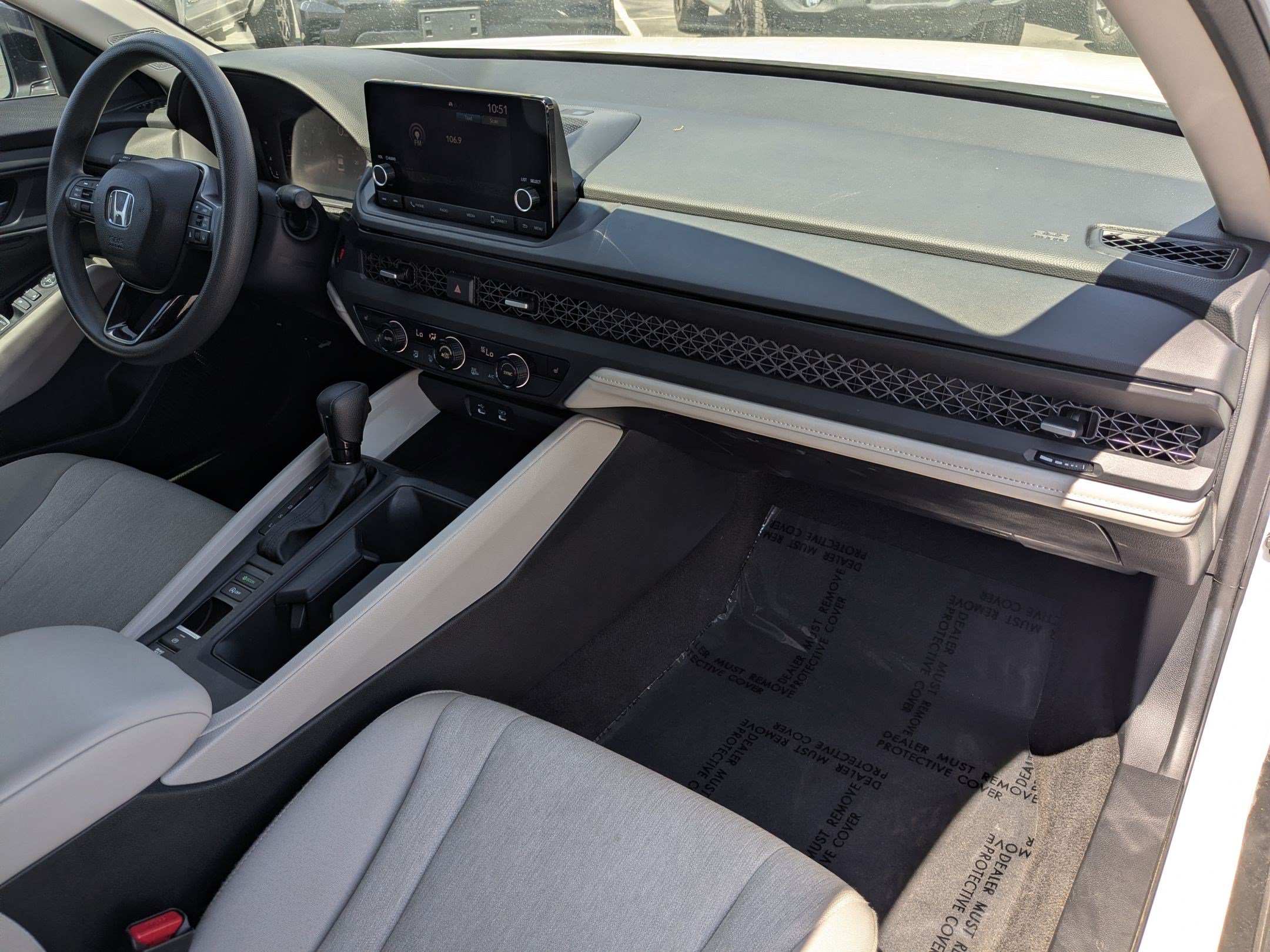 Used 2025 Honda Accord SE image 35