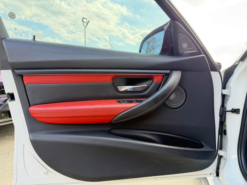 Used 2018 BMW M3 Sedan w/ Competition Package image 9