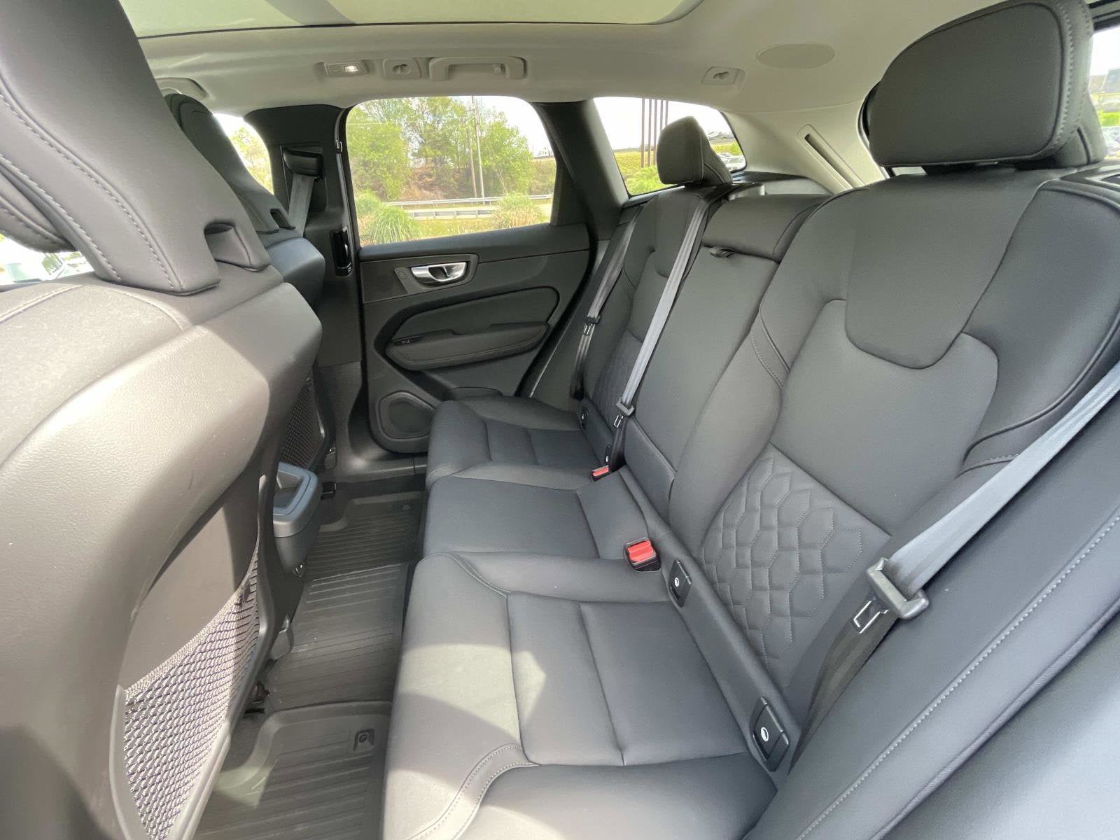 Certified 2026 Volvo XC60 B5 Plus w/ Protection Package Premier AWD/4WD image 12