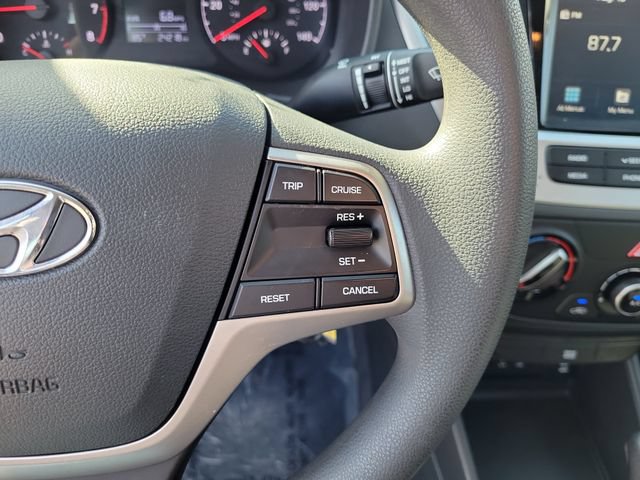 Used 2022 Hyundai Accent SEL FWD image 23