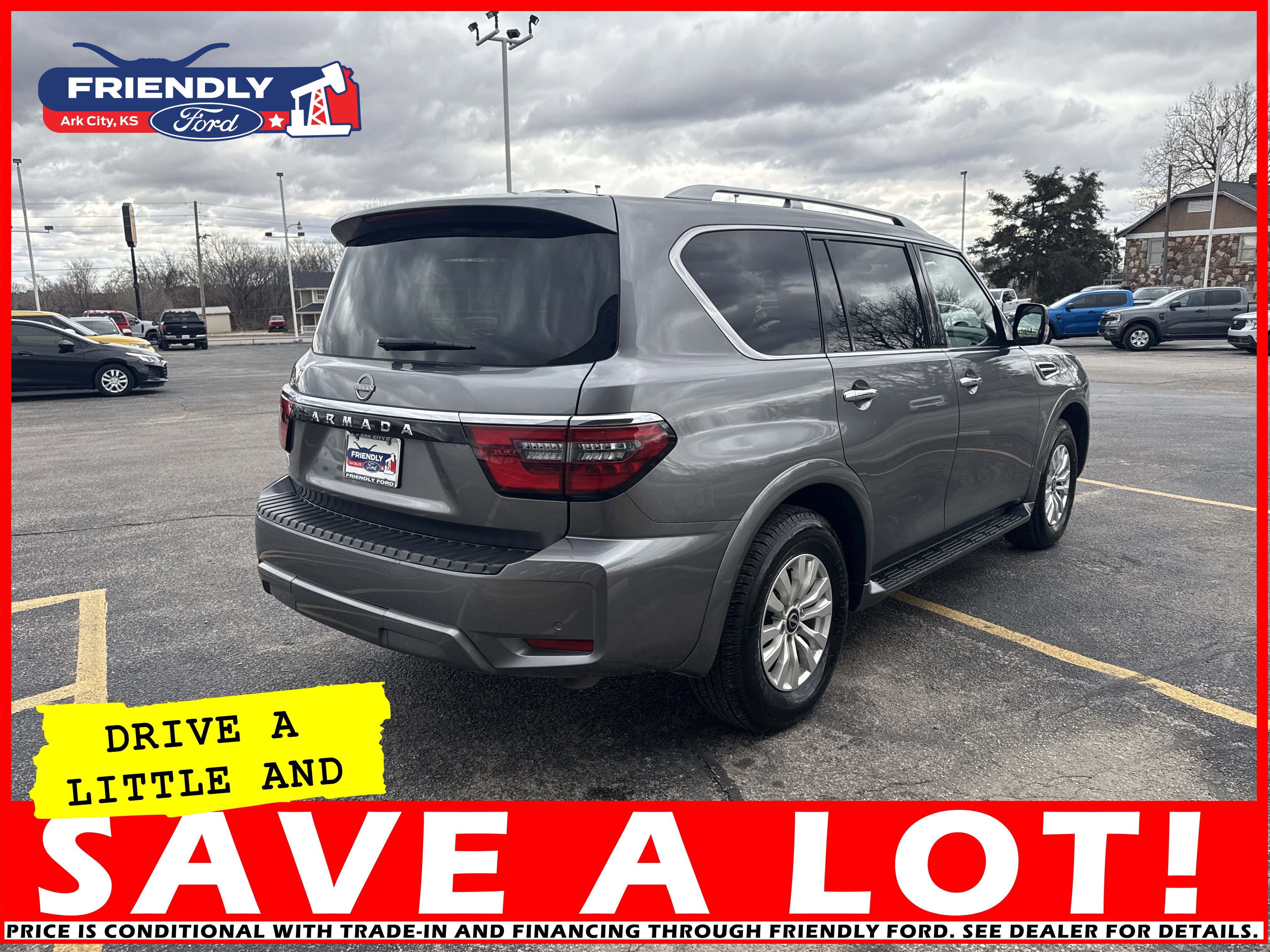 Used 2024 Nissan Armada SV image 9