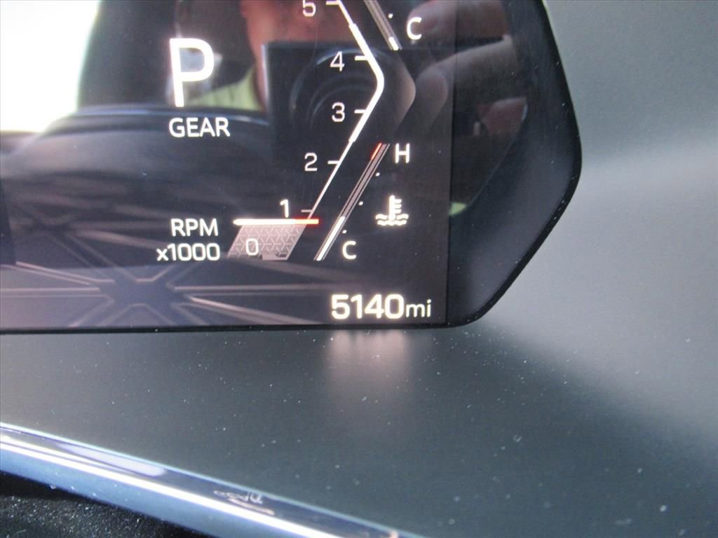 New 2026 GMC Canyon Elevation w/ Convenience Package image 23