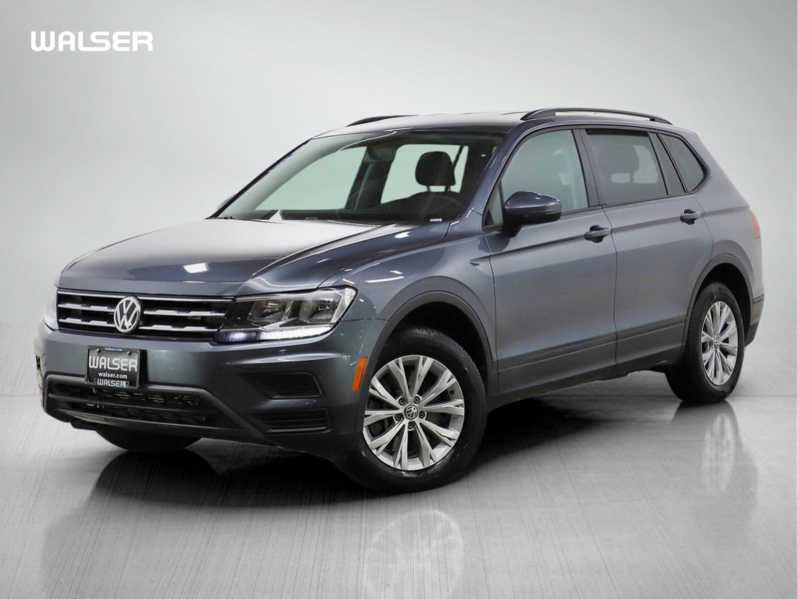 Used 2020 Volkswagen Tiguan S image 1