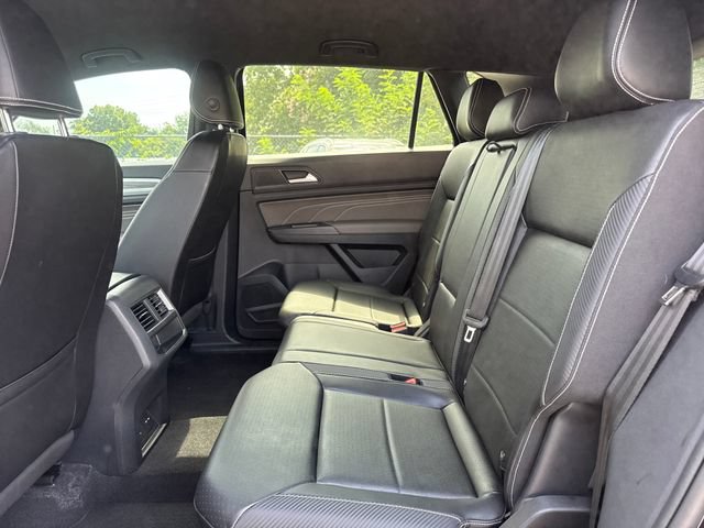 Used 2022 Volkswagen Atlas Cross Sport SE AWD/4WD image 11