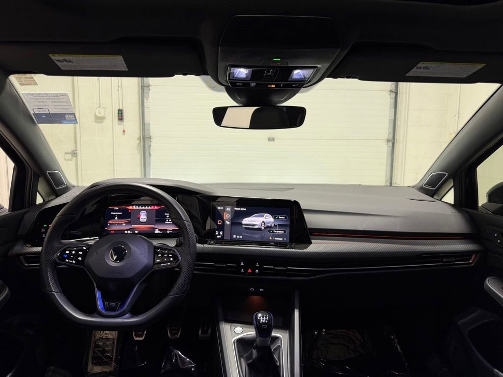 Used 2022 Volkswagen Golf R AWD/4WD image 40
