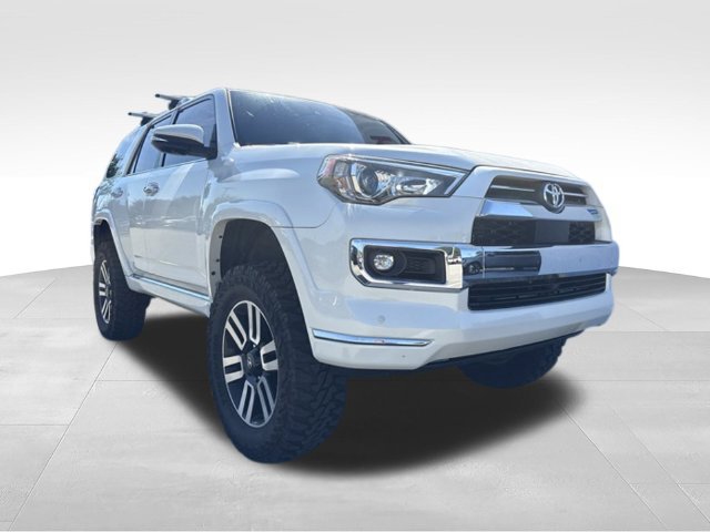 Used 2022 Toyota 4Runner Limited RWD image 3